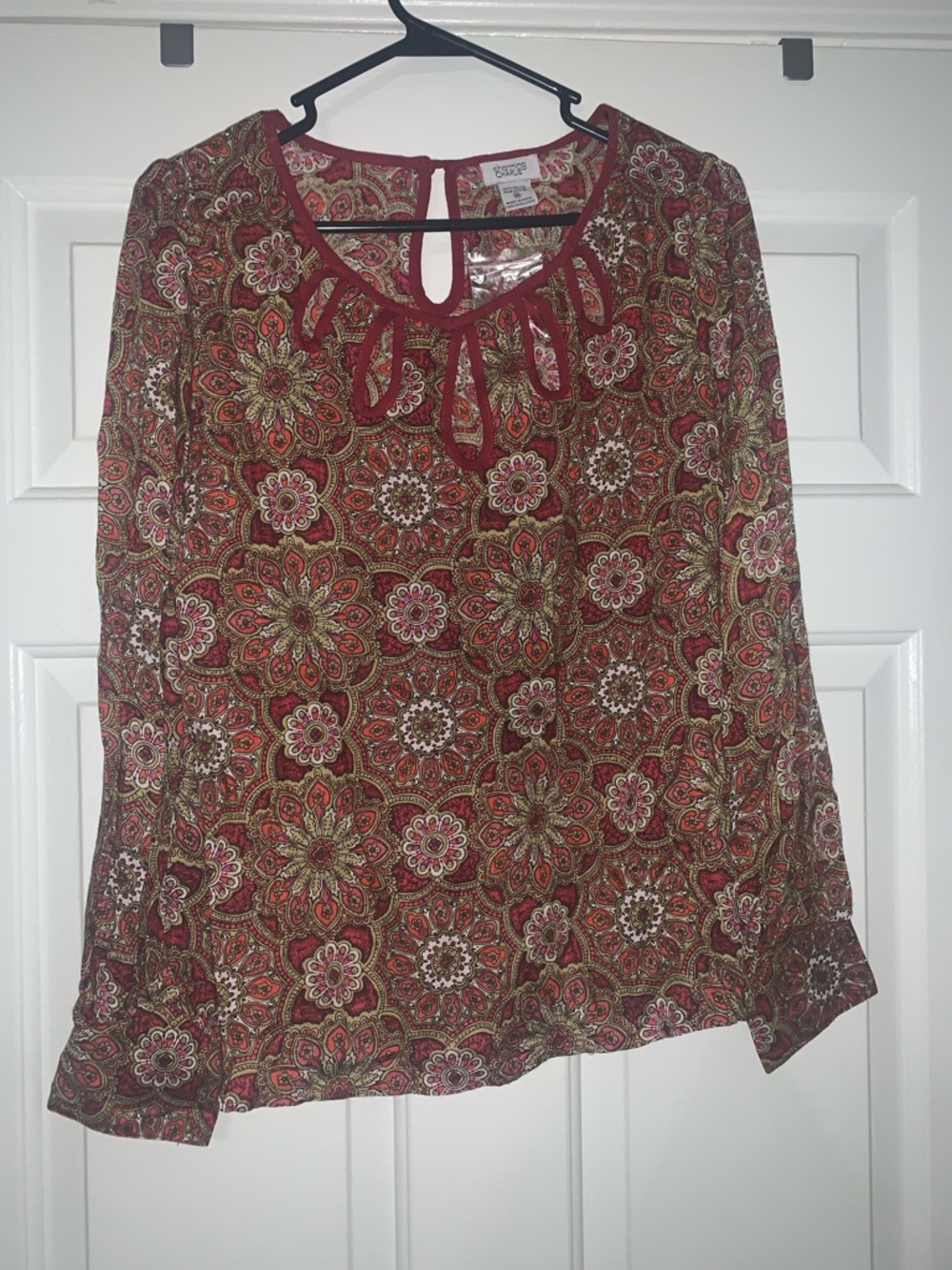 Charming Charlie Red Paisley Floral Tie-Neck Blouse
